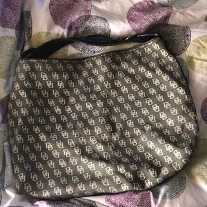 Dooney & Bourke XLarge Handbag